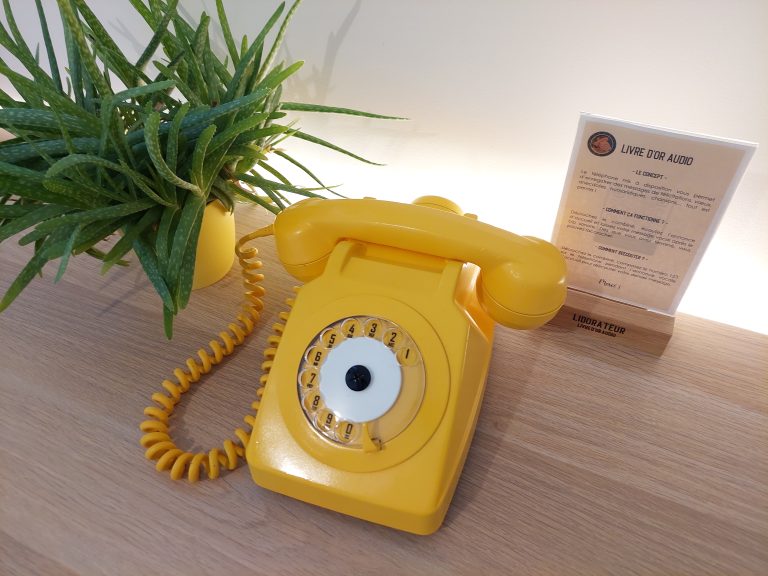 Série A - Jaune : Livre d'or audio - Téléphones Mariage | Anniversaire | Gender Reveal | Naissance | Baptême | Soirée d'entreprise