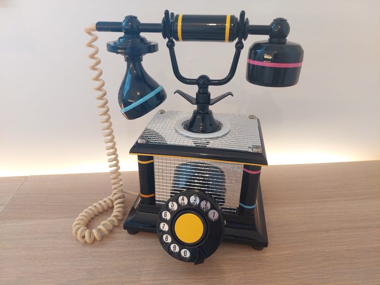 Serie B - Livre d'or audio - Téléphones audio mariage - Audio Guestbook - Disco boule à facettes