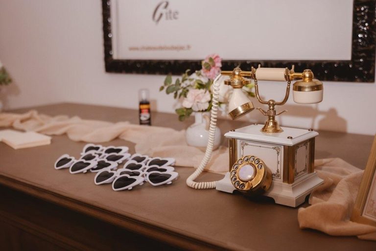 Série B - Blanc-doré : Livre d'or audio - Téléphones audio mariage