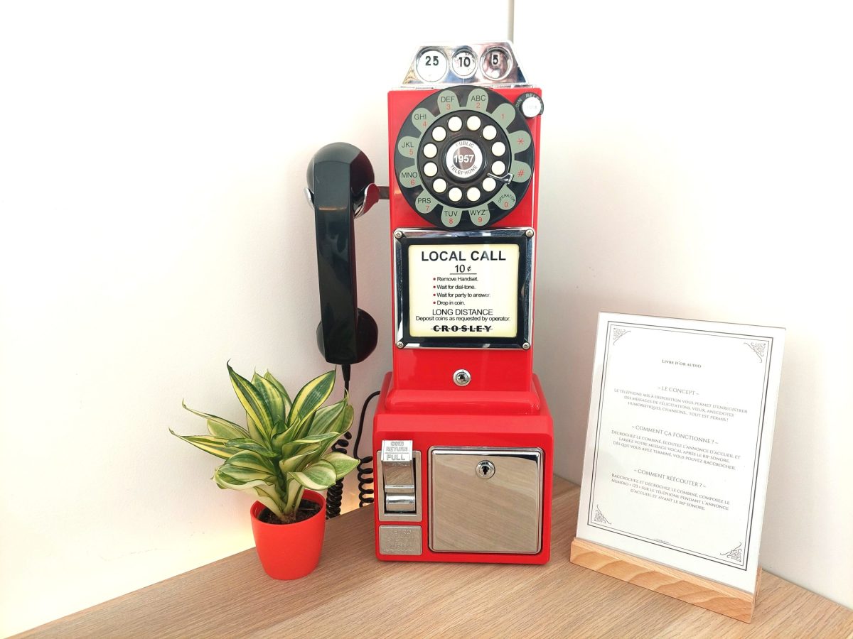 Série C - Rouge : Livre d'or audio - Téléphones Mariage | Anniversaire | Gender Reveal | Naissance | Baptême | Soirée d'entreprise